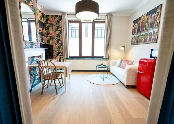 Casiola - Chic With Garden In Gand