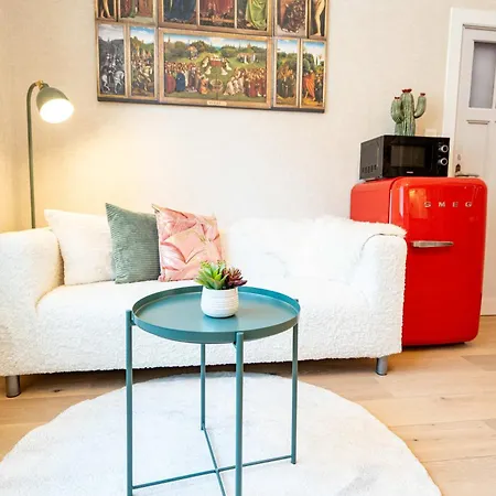 Huswell - Chic With Garden In Gand